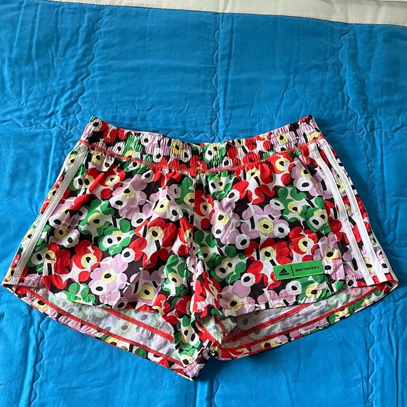 SOLD. Adidas Marimekko Colab Floral Patterned Athletic Shorts - Picture 1 of 7